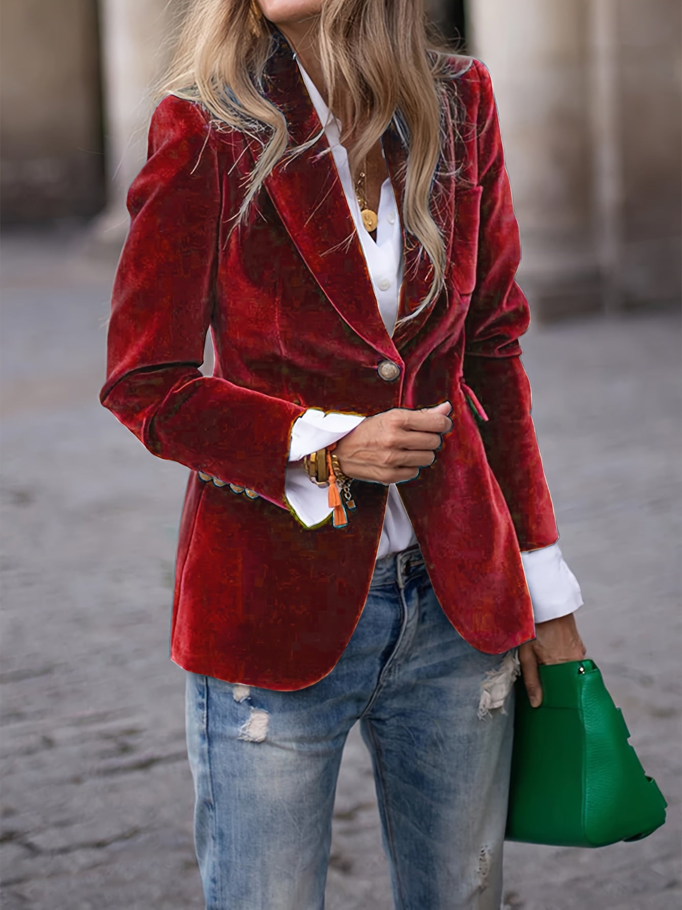 Victoria - Blazer Élégant en Velours Vert avec Boutons Dorés pour Femmes