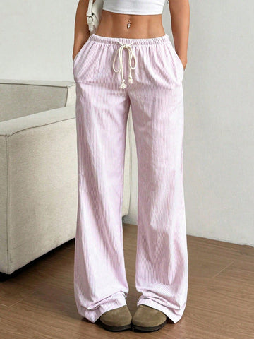 Pantalon de détente rayé décontracté et confortable pour femme
