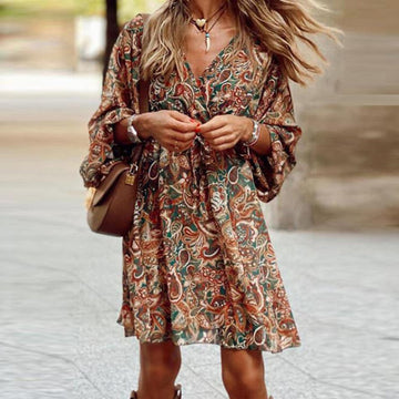 Robe Marron Bohème à Imprimé Paisley avec Décolleté en V et Ceinture pour Femme